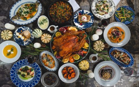 Why watch thanksgiving anime this holiday season? (Add some unique anime fun to your traditional thanksgiving gathering)