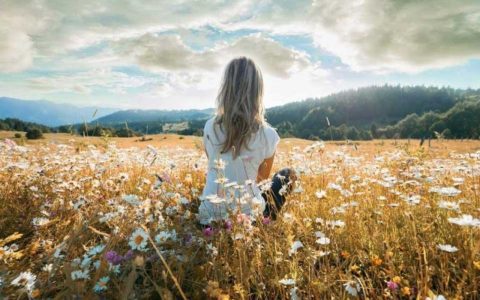 How to get started with true soul gut branding now? Here is your easy guide to authentic connection and growth.